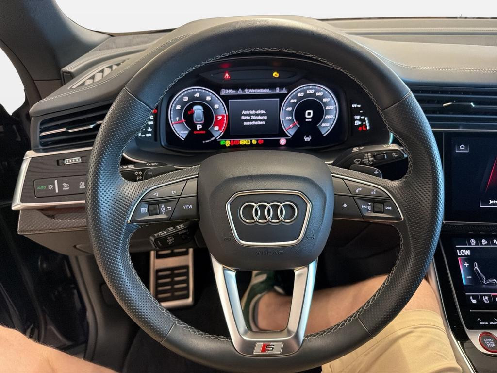 Audi SQ8