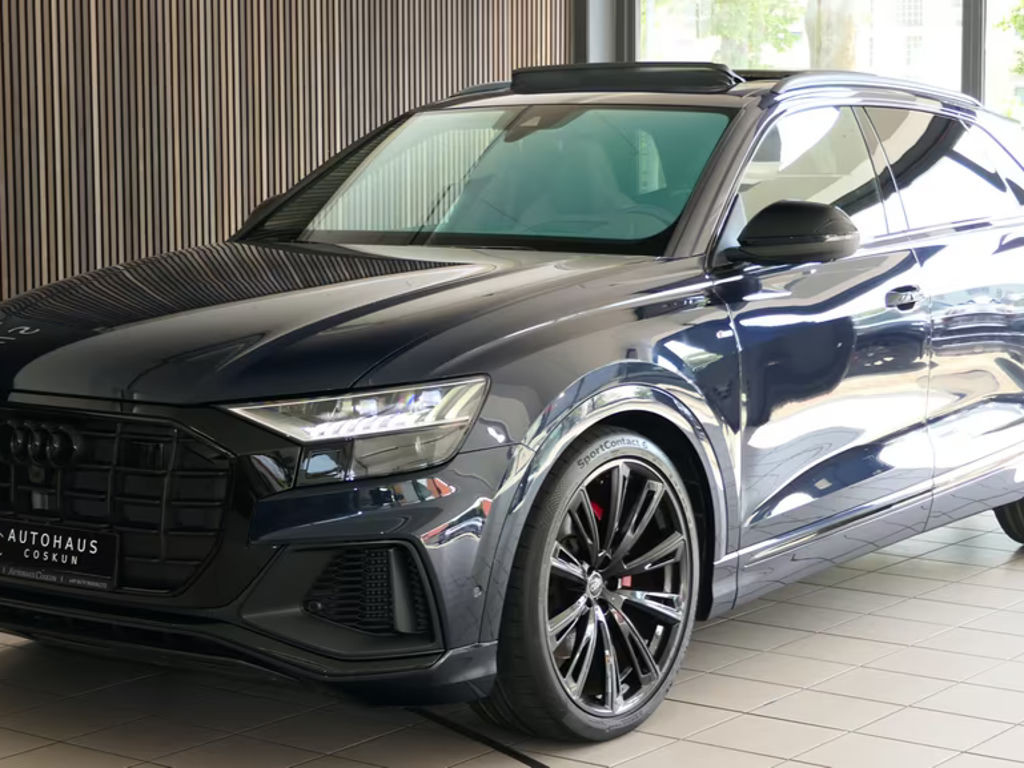 Audi Q8