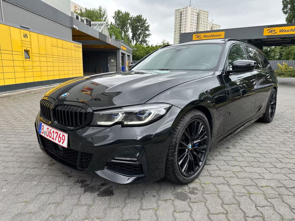 BMW 3 Serie 330 M-Sport xDrive 330e