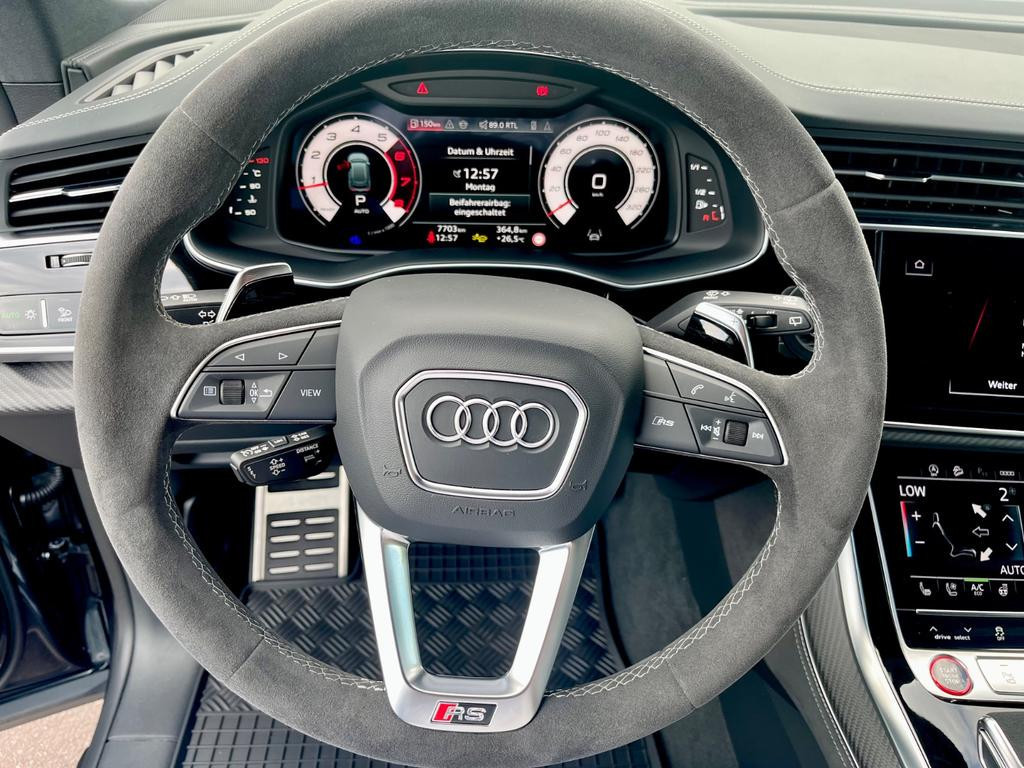 Audi RS Q8
