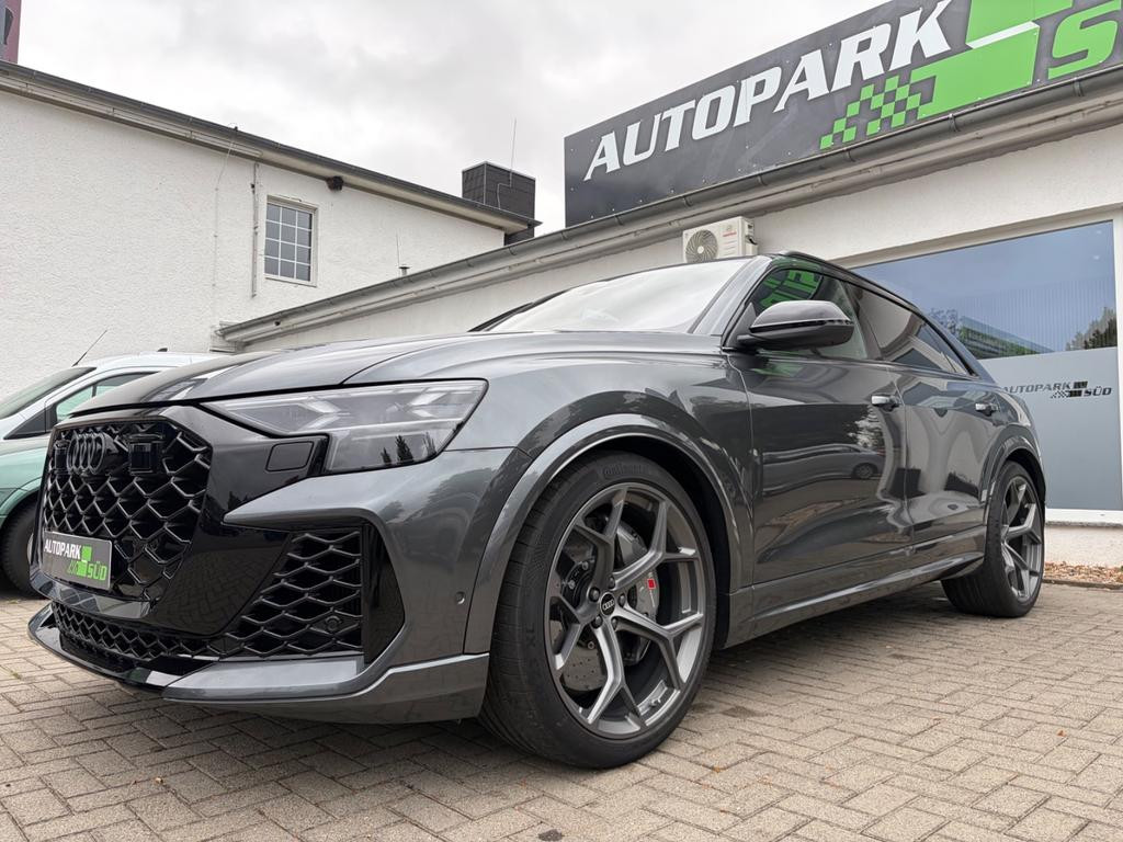 Audi RS Q8