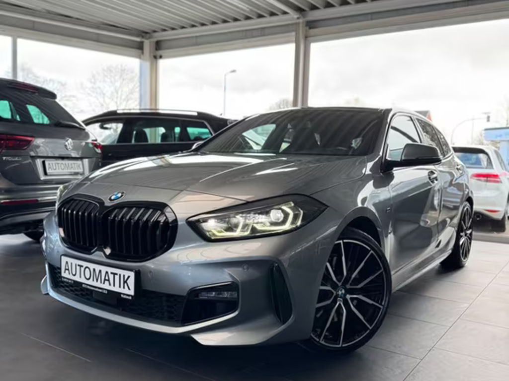 BMW 1 Serie 120 M-Sport Sedan 120i