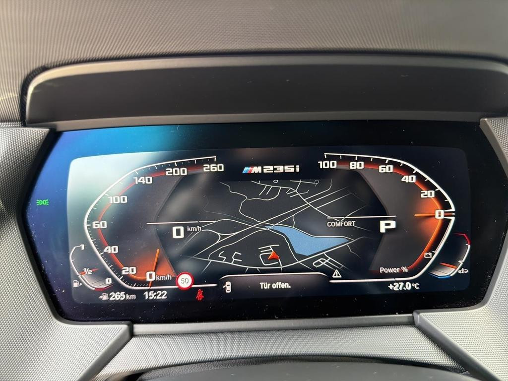BMW M235