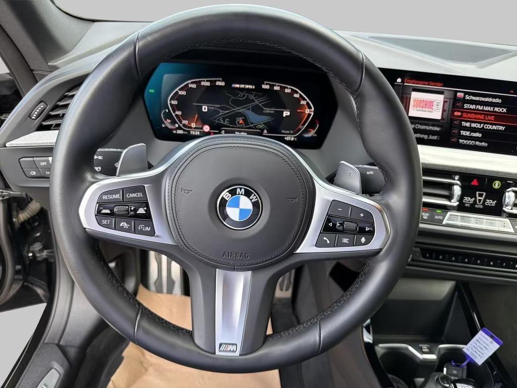 BMW M235