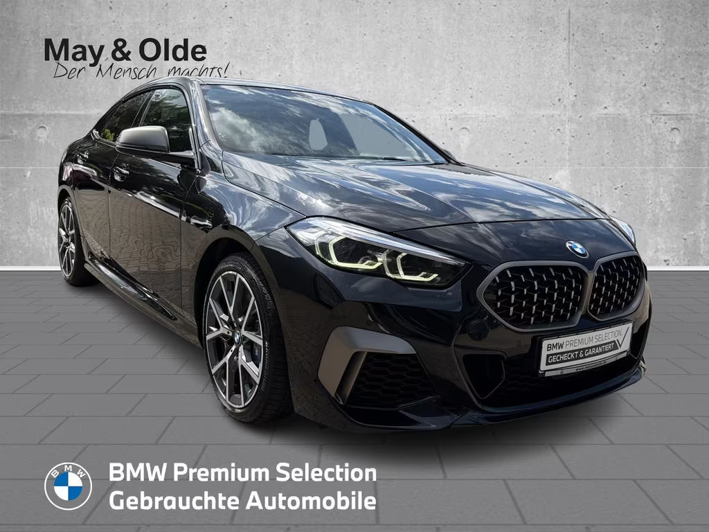 BMW M235