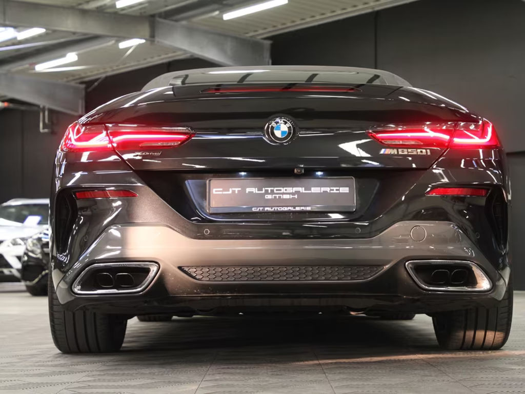 BMW M850