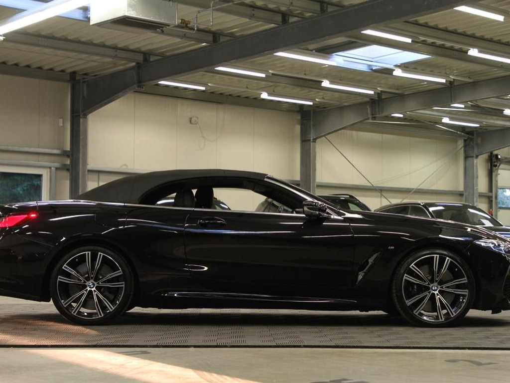 BMW M850