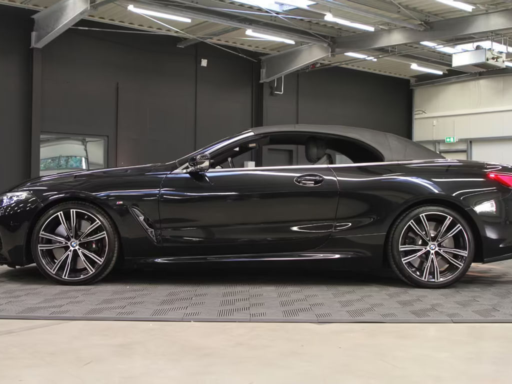 BMW M850