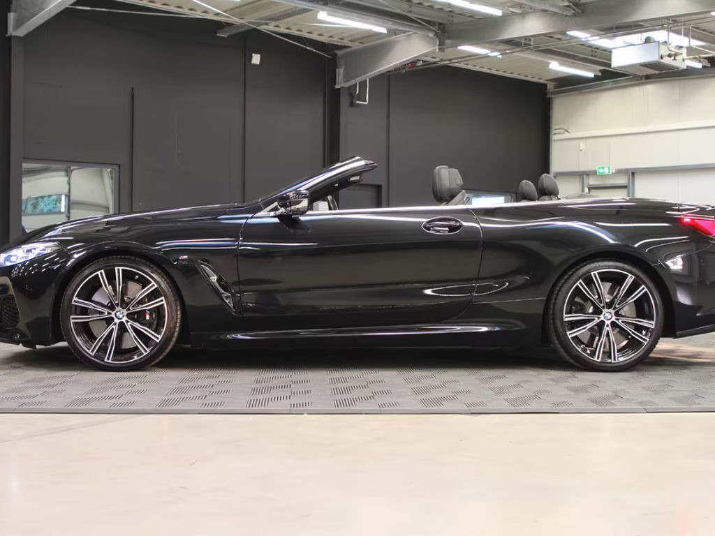 BMW M850