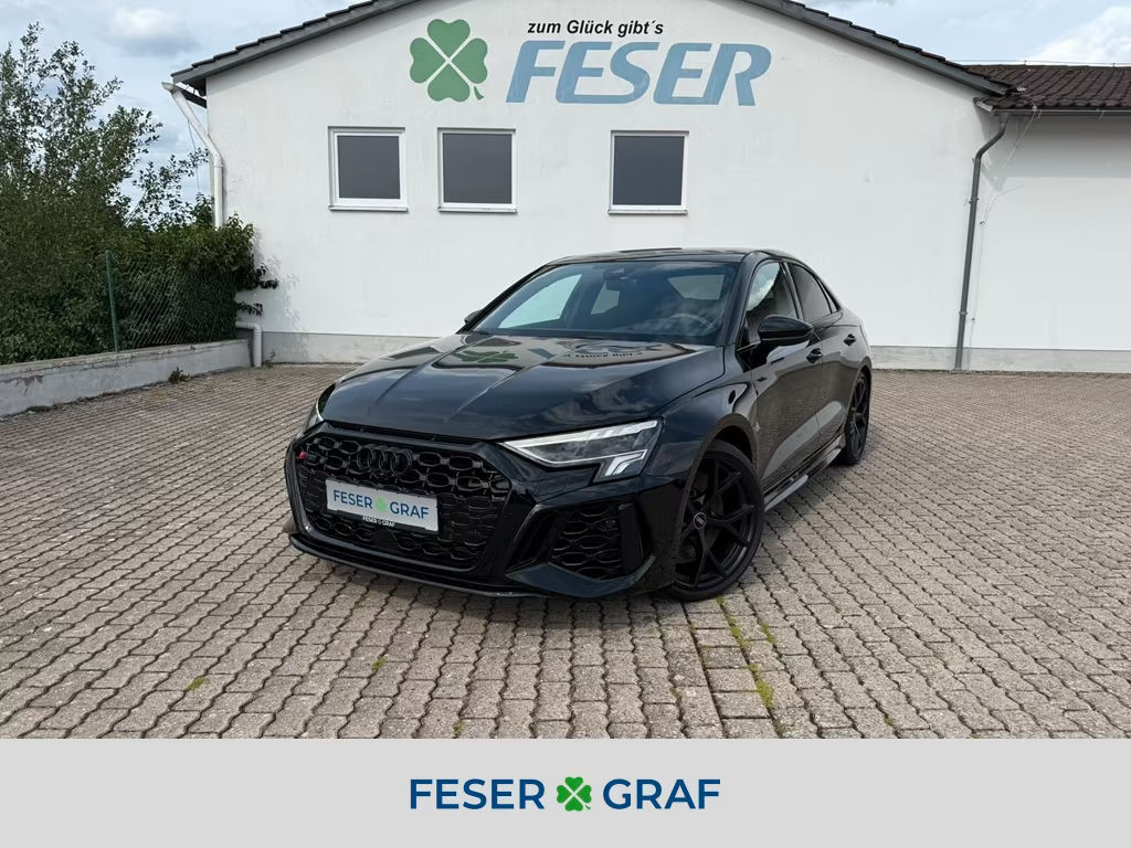 Audi RS3 Sedan Quattro