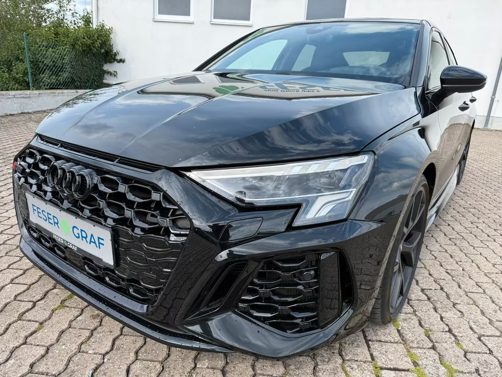 Audi RS3