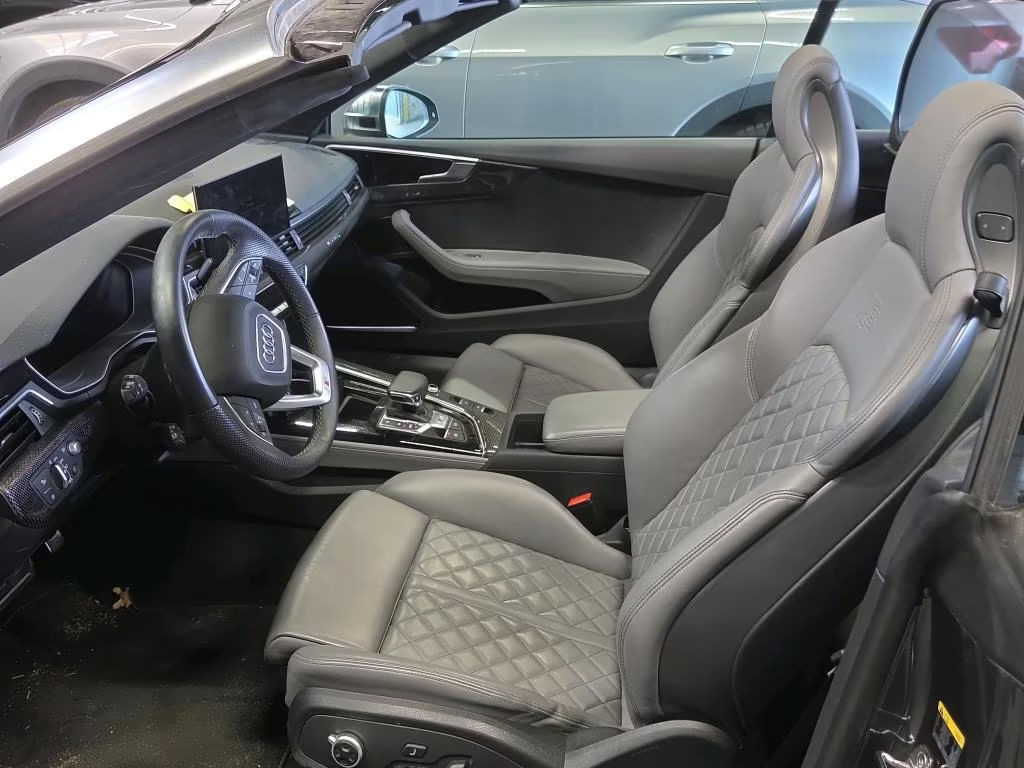 Audi S5