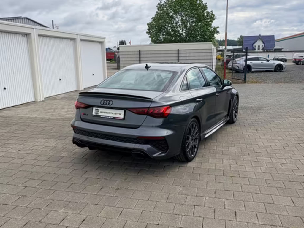 Audi RS3