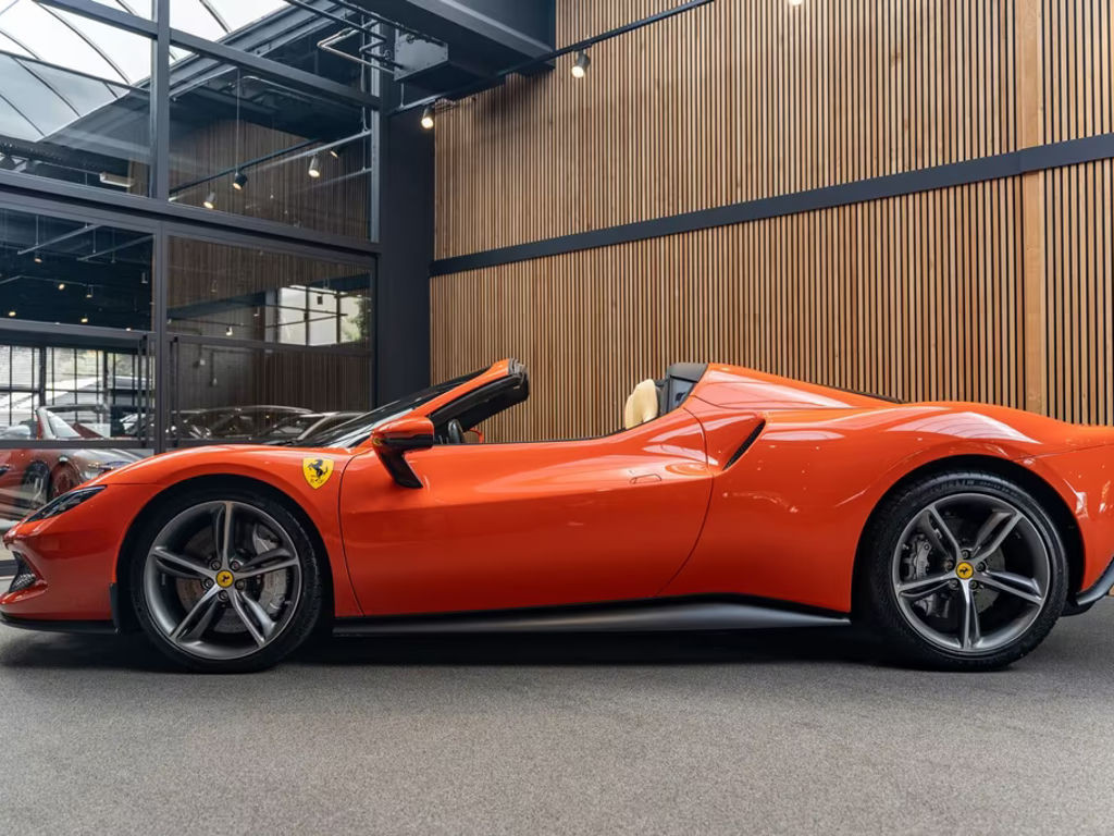 Ferrari 296 GTS