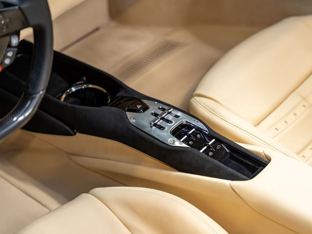 Ferrari 296 GTS
