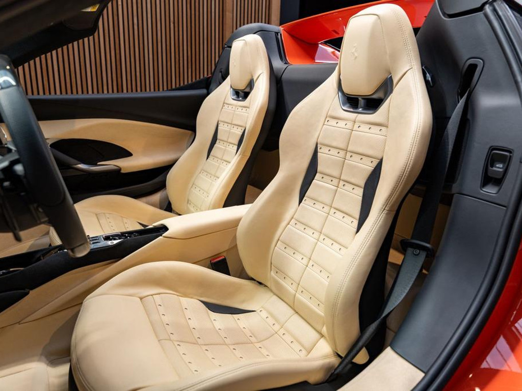 Ferrari 296 GTS