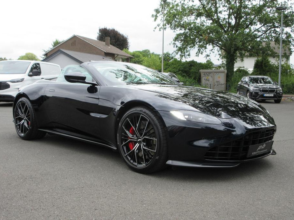 Aston Martin V8 Vantage