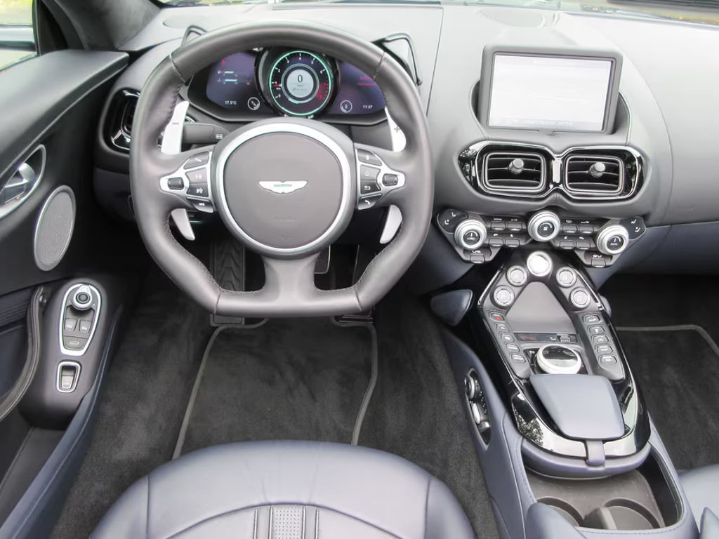 Aston Martin V8 Vantage