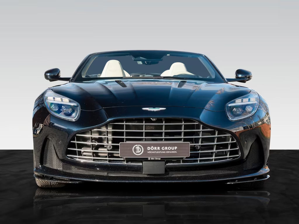 Aston Martin DB12