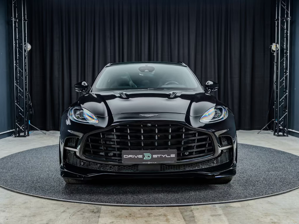 Aston Martin DBX