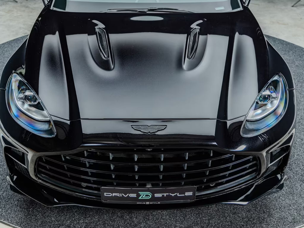 Aston Martin DBX