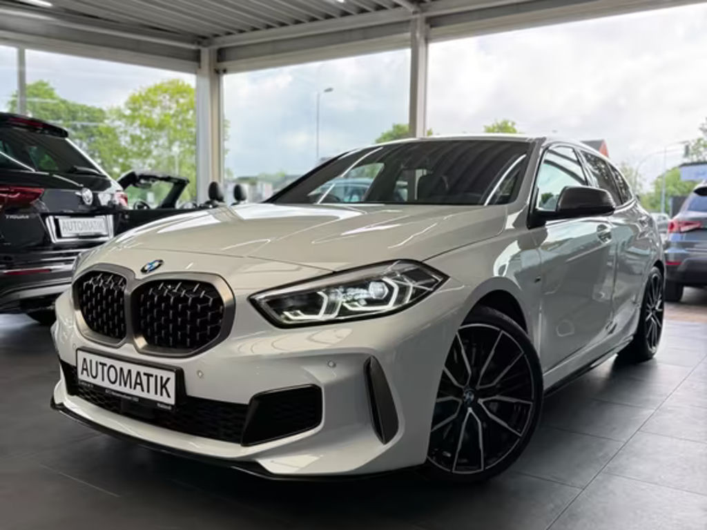 BMW 1 Serie 135 xDrive Sedan 135i