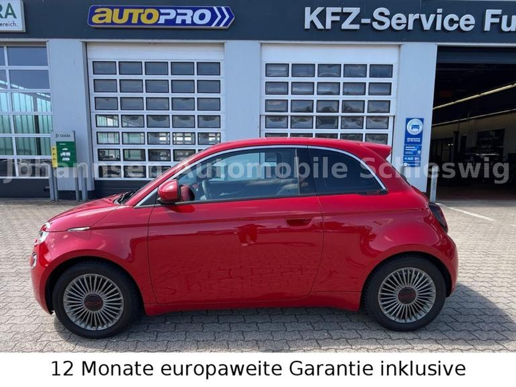 Fiat 500e Icon RED