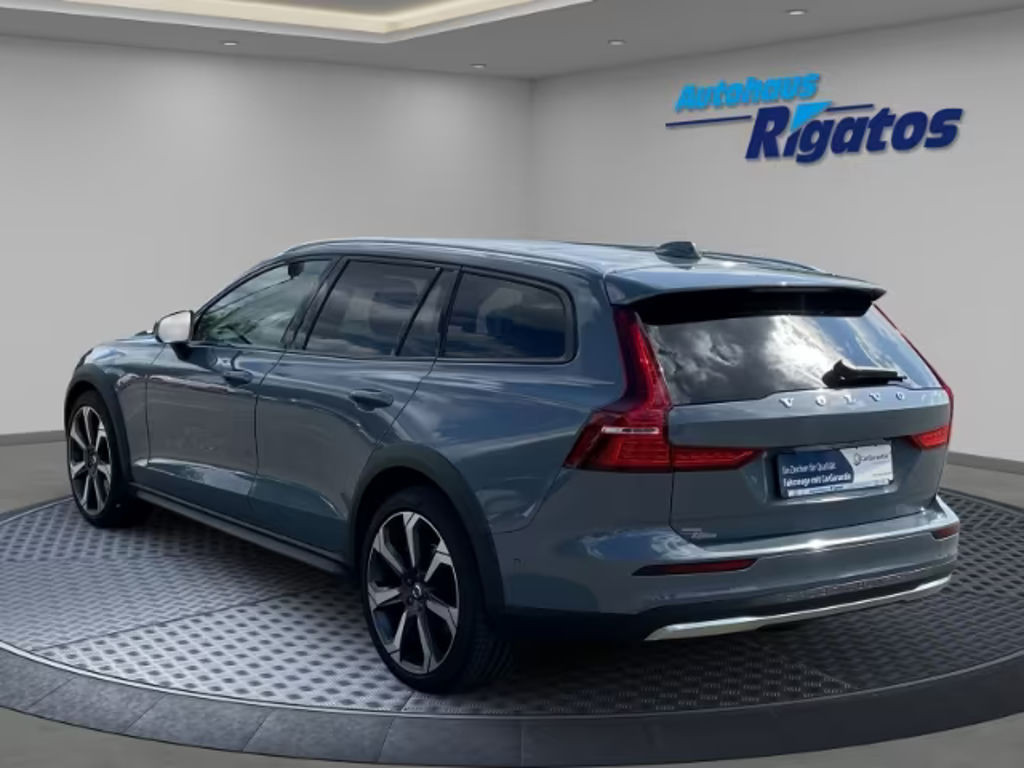 Volvo V60 Cross Country