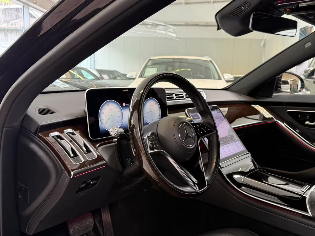 Mercedes-Benz S-Klasse