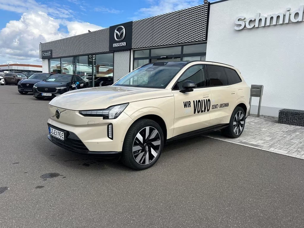 Volvo EX90