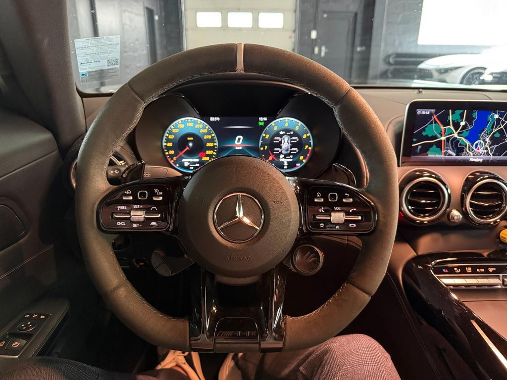 Mercedes-Benz AMG GT