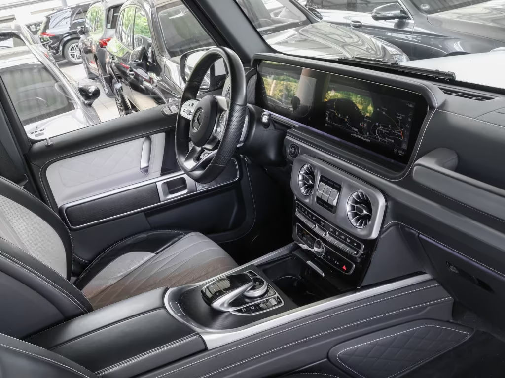 Mercedes-Benz G-Klasse