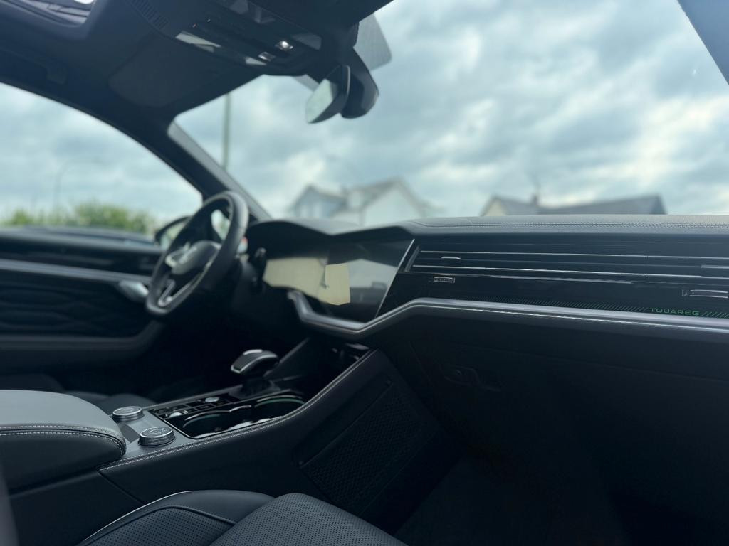 Volkswagen Touareg 4Motion R-Line