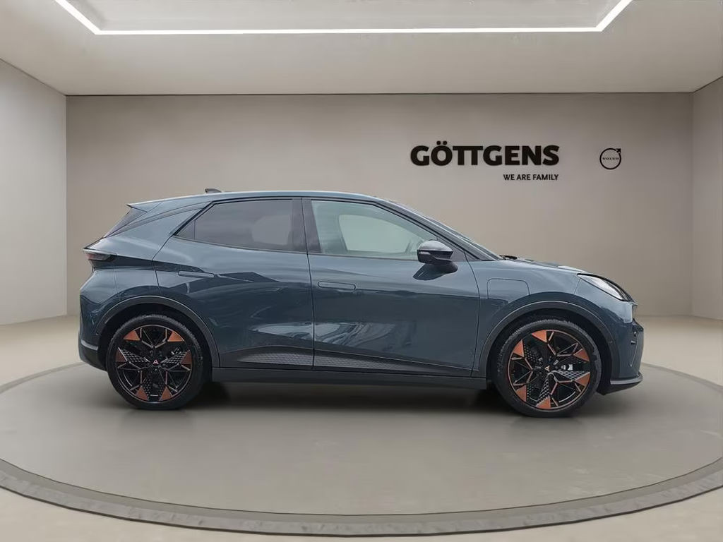 Cupra Raval