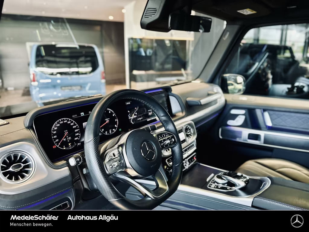 Mercedes-Benz G-Klasse