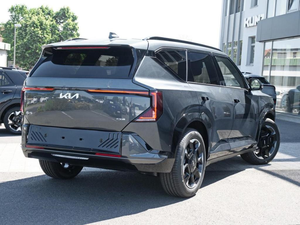 Kia EV5