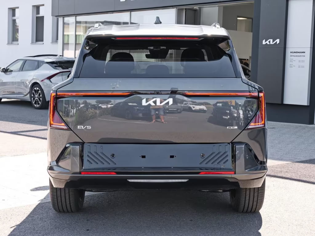 Kia EV5
