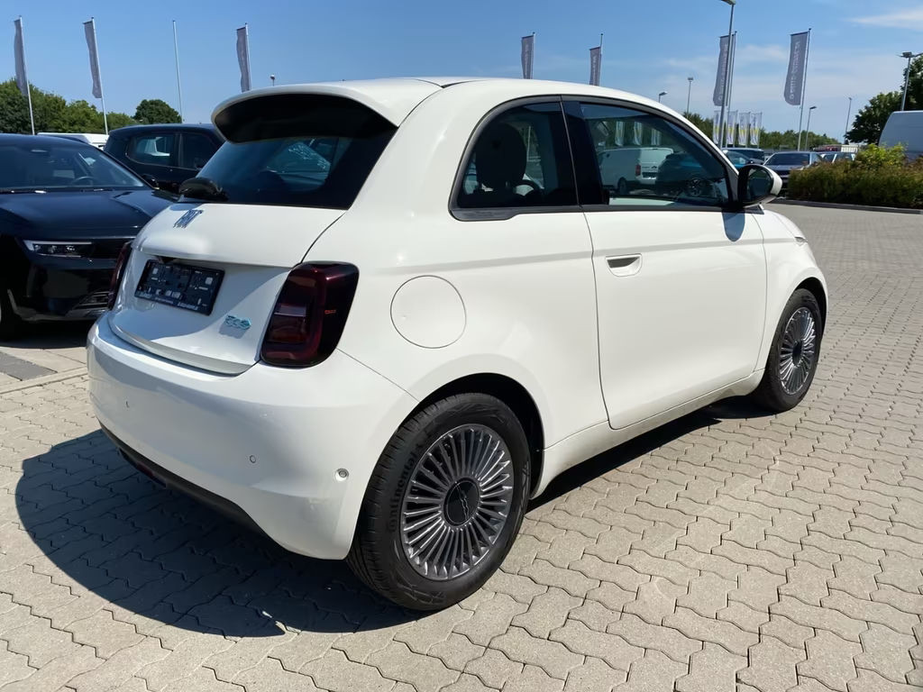 Fiat 500e