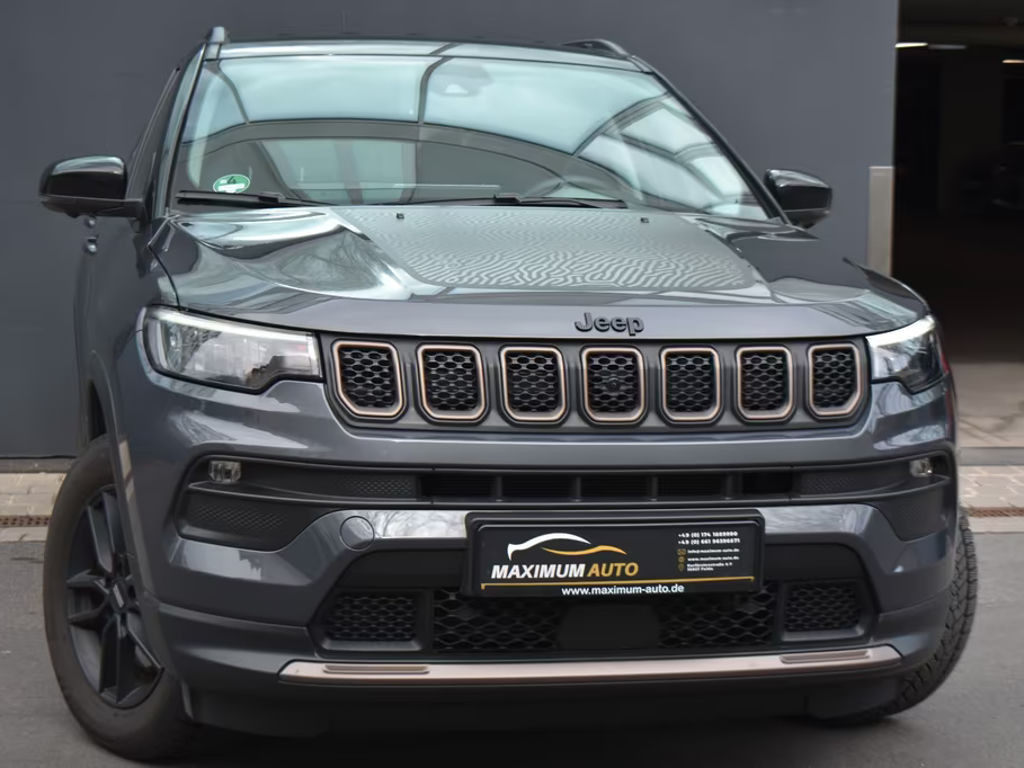 Jeep Compass Limited Hybrid 4x4