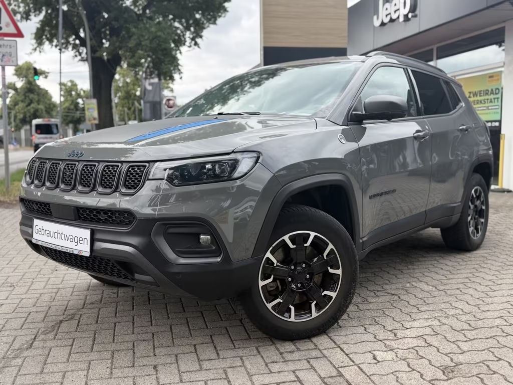 Jeep Compass Hybrid Trailhawk
