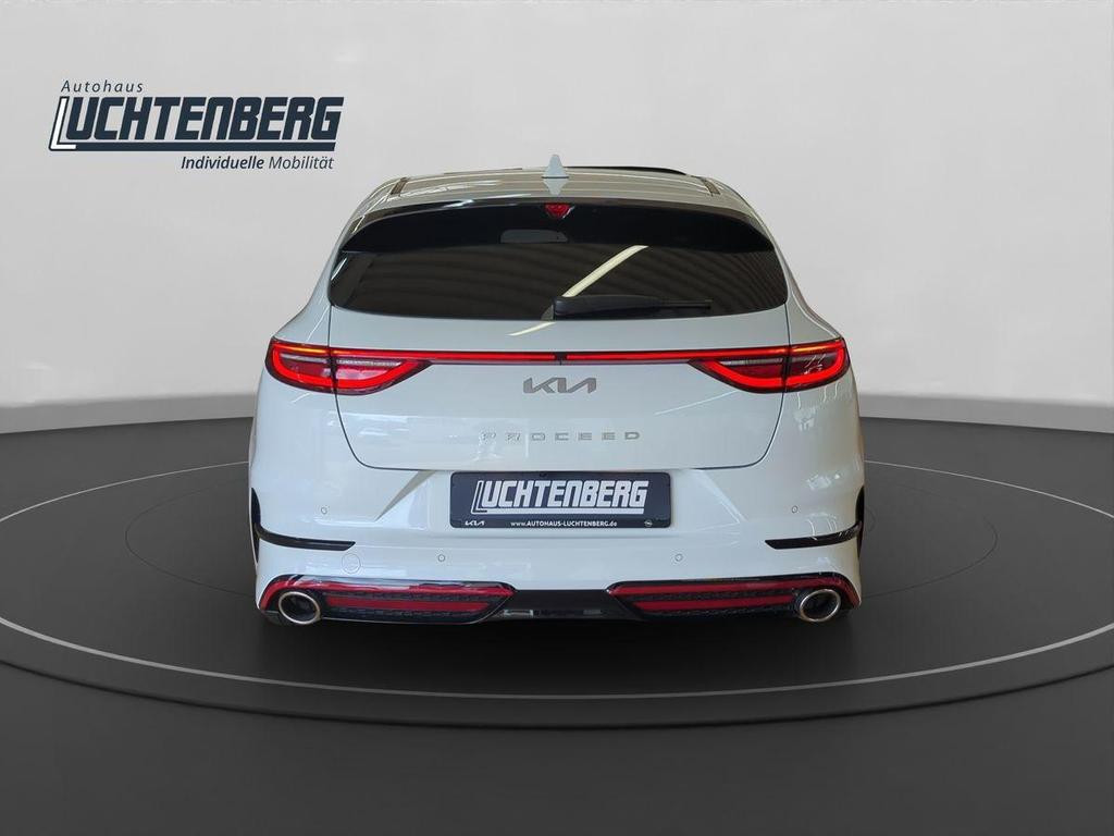 Kia ProCeed