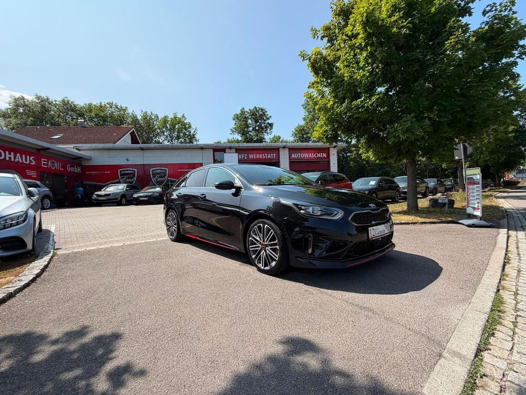 Kia ProCeed