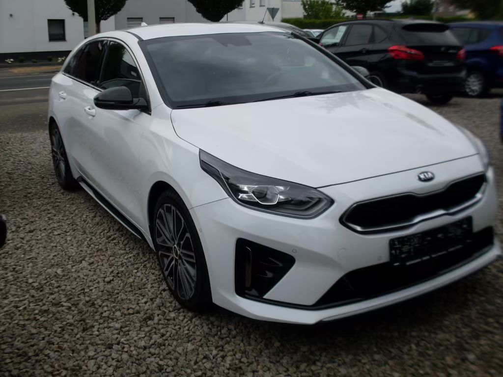 Kia ProCeed