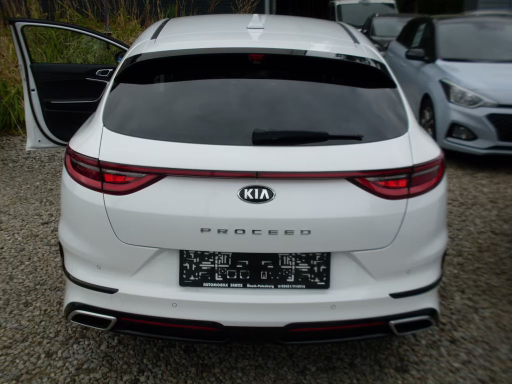 Kia ProCeed