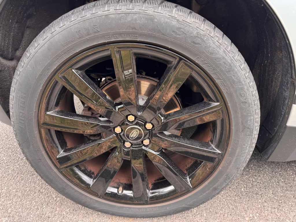 Land Rover Range Rover Velar