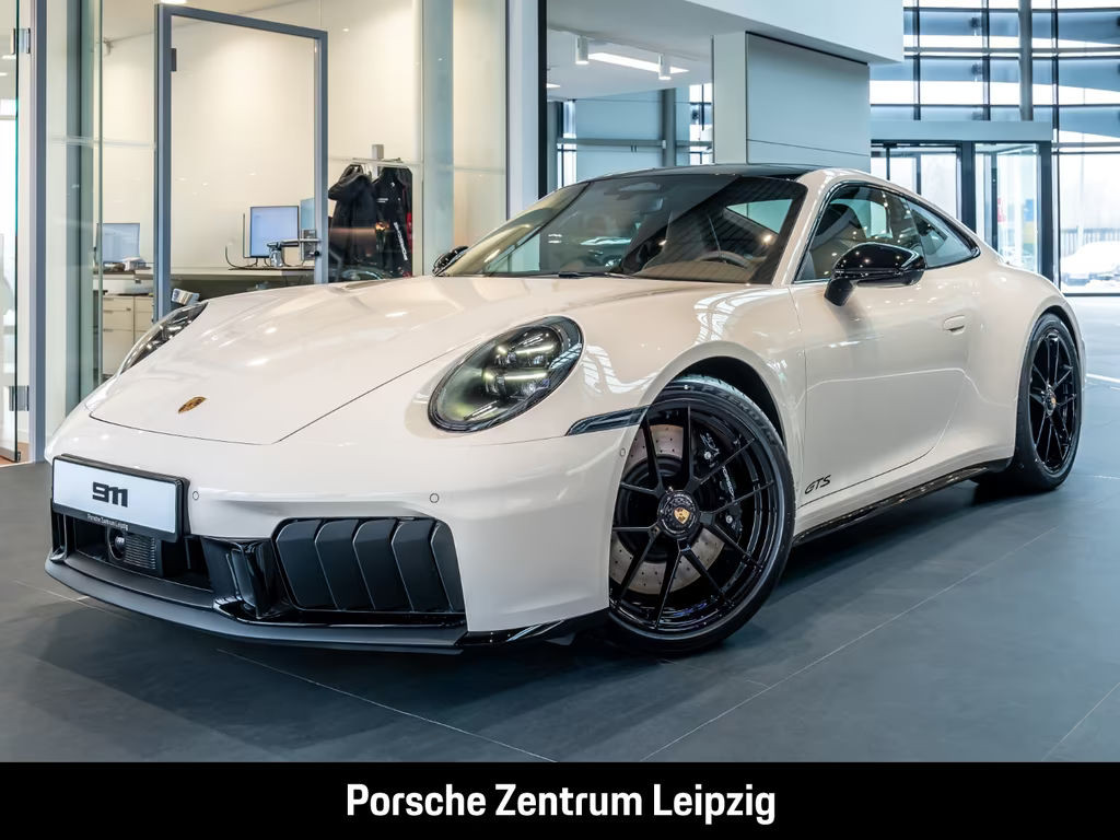 Porsche 911 GTS 992 Carrera