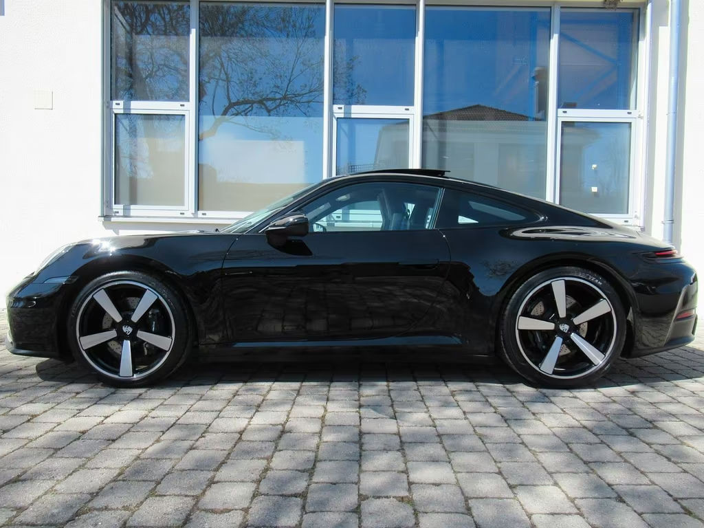 Porsche 911 992