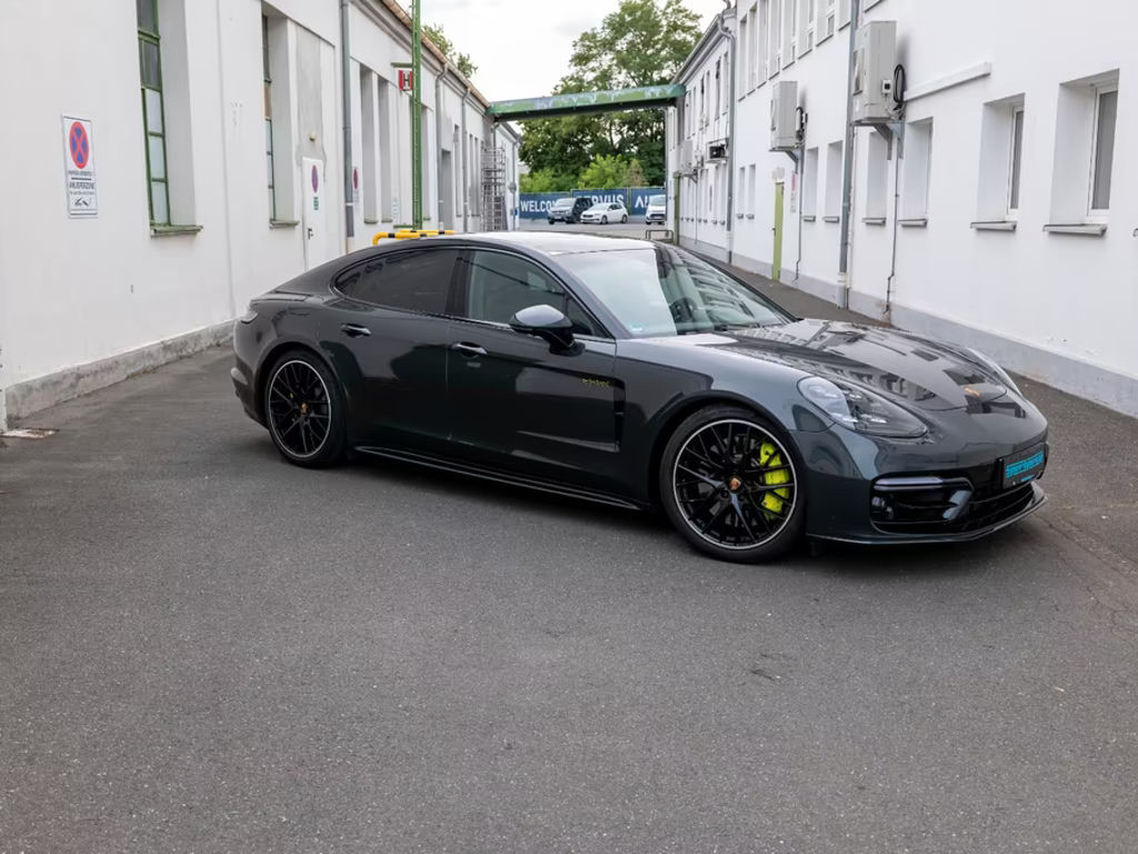 Porsche Panamera 4S E-Hybrid