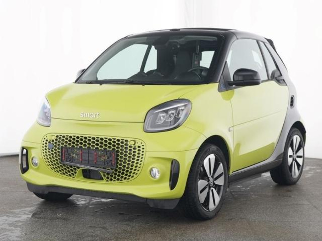 Smart EQ fortwo Pulse Cabrio JBL 22kw onboard charger