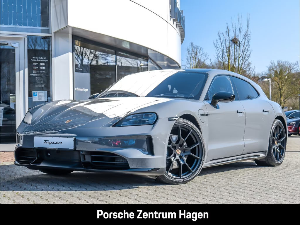Porsche Taycan Sport Turismo Black Edition